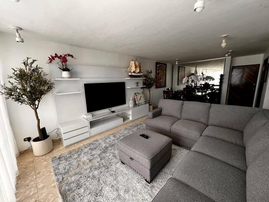 Luxe Spacious And Modern 3br With Ocean Views